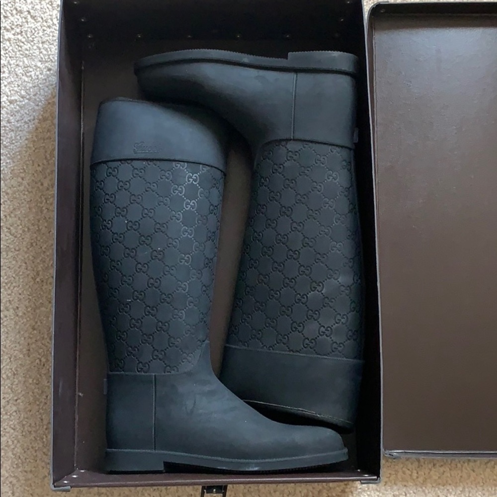 Gucci Rain /Snow boots size 38, Black
